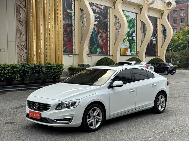 Volvo S60 2016 S 60 L T 5 — фото 1