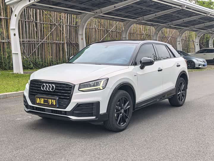 Audi Q2L 2021 35 TFSI — фото 1