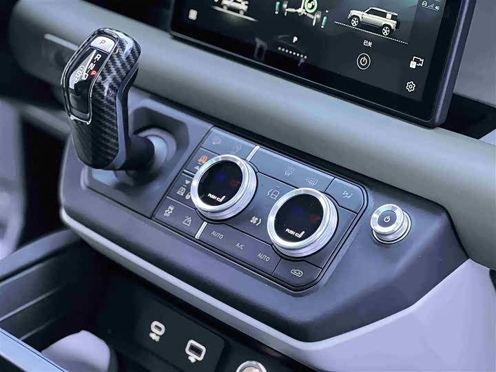 Land Rover Defender — фото 14