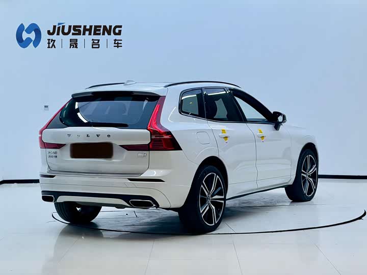 Volvo XC60 Hybrid 2021 T 8 E Hybrid — фото 3