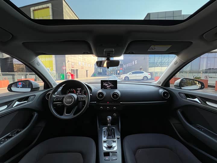 Audi A3 2020 Limousine 35 TFSI VI — фото 10