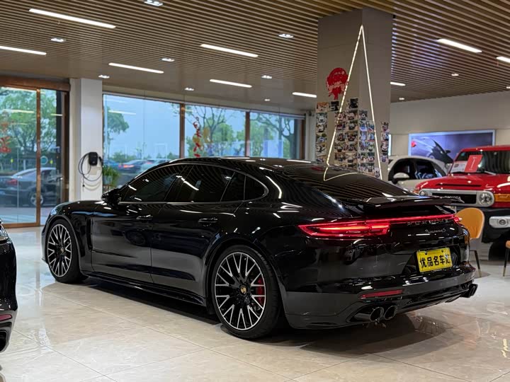 Porsche Panamera 2017 Panamera 3.0 T — фото 6