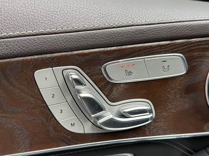 Mercedes-Benz GLC 2020 GLC 300 L 4 MATIC Luxury — фото 9