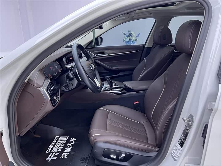BMW 5-Series 2022 530 Li Leading — фото 18