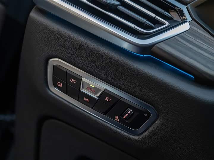 BMW X5 2022 x Drive 40 Li M — фото 27