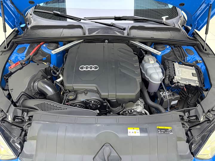 Audi A5 2021 Sportback 40 TFSI — фото 8
