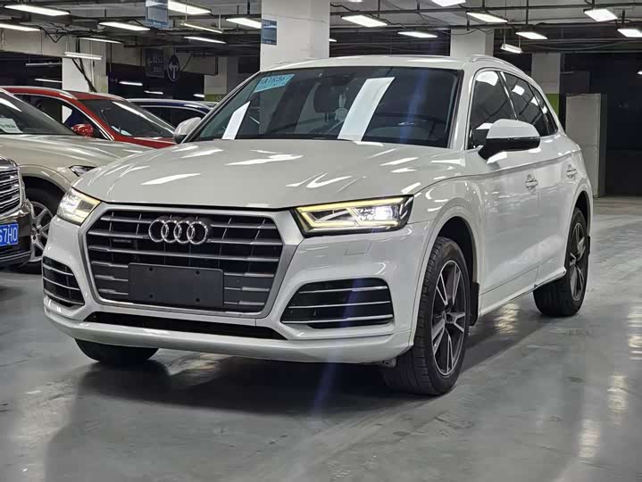 Audi Q 5 L 2018 40 TFSI V