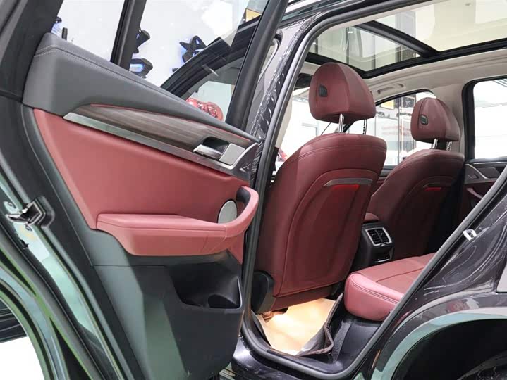 BMW X3 2023 x Drive 30i Leading M — фото 9