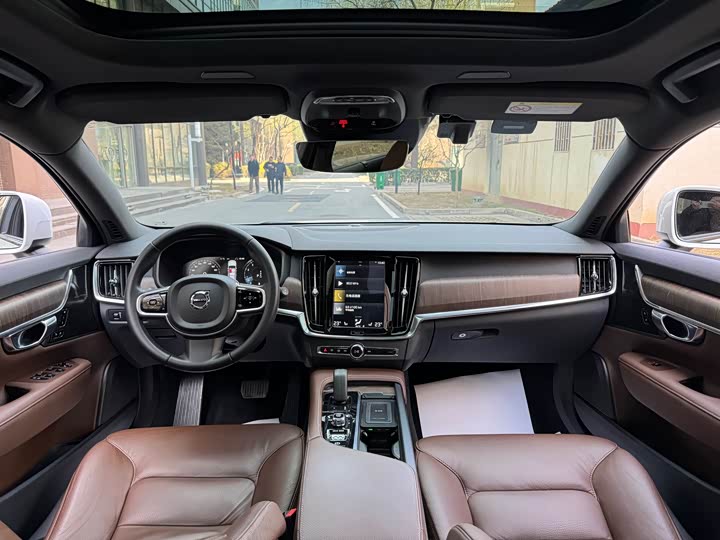 Volvo V90 2021 Cross Country B 5 AWD — фото 8