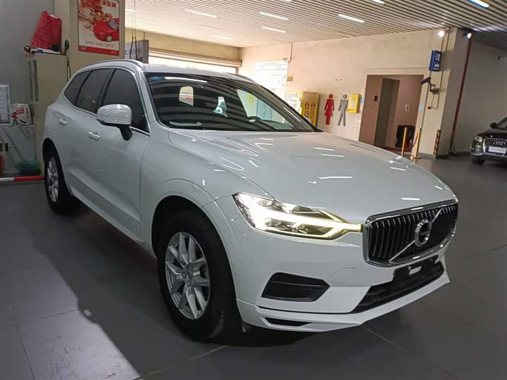 Volvo XC60 2019 T 5 4 WD VI — фото 22