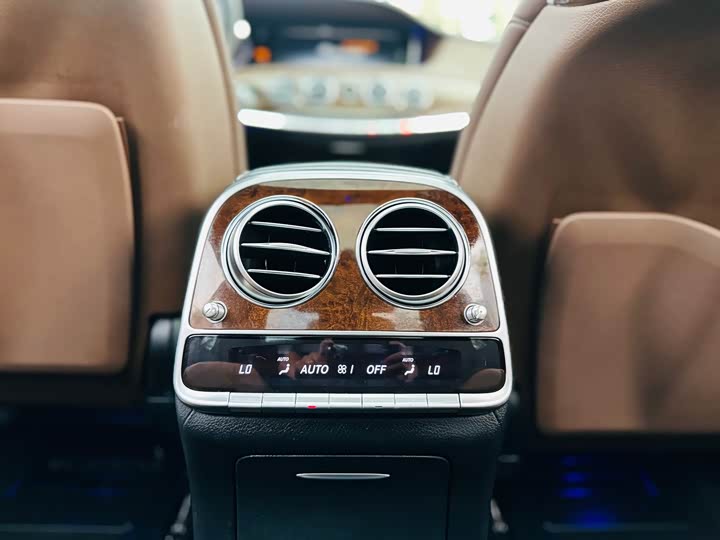 Mercedes-Benz S-Class 2016 S 400 L — фото 18