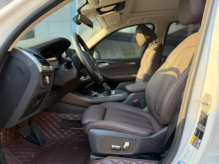 BMW i X3 2021 Leading — фото 4