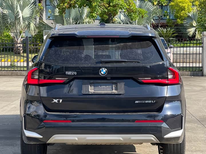 BMW X1 2023 s Drive 25 Li X — фото 8