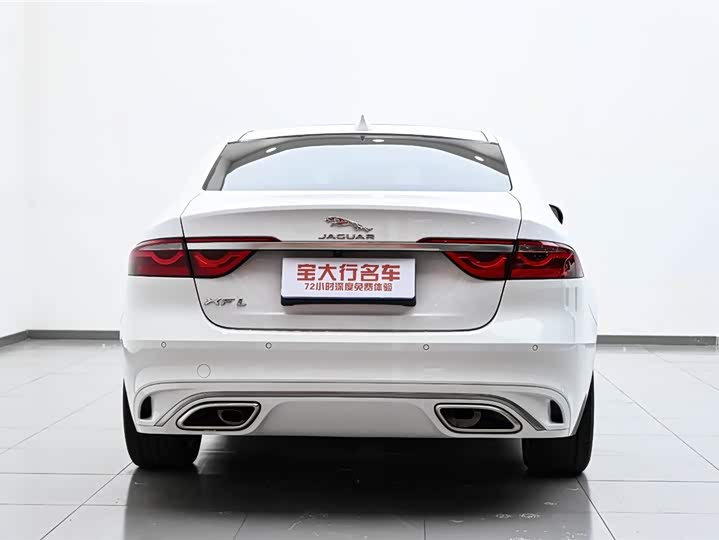 Jaguar XFL 2023 XFL 2.0 T P 200 2 WD — фото 8