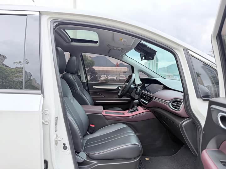Trumpchi M6 2023 PRO 270 T DCT — фото 10