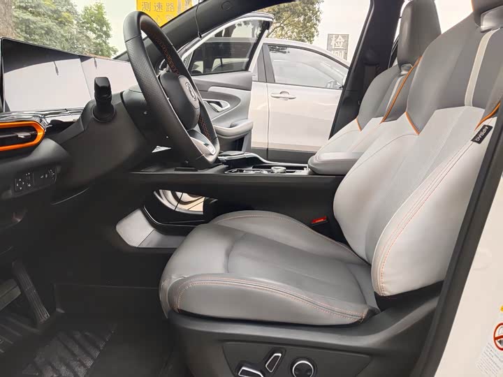 Changan UNI-T 2021 1.5 T Flagship — фото 15
