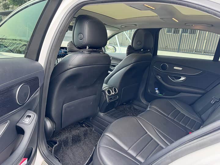 Mercedes-Benz C-Class рестайлинг C 260 L — фото 11