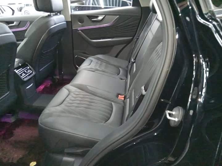 Hongqi HS5 2023 2.0 T Pro — фото 13