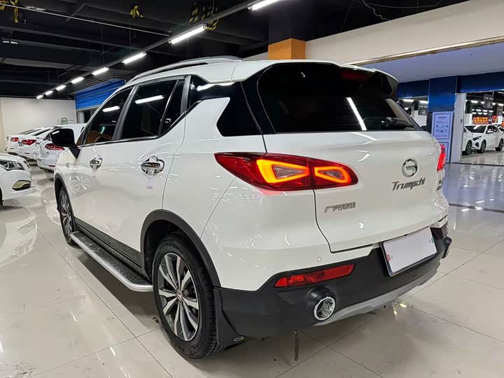 Trumpchi GS3 2019 235 T AT — фото 8