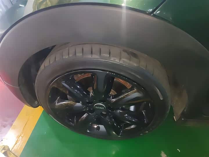 MINI Clubman — фото 23