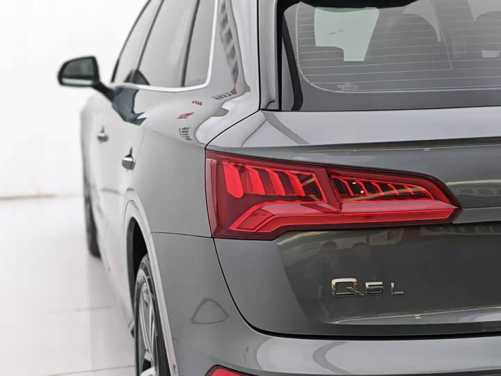 Audi Q5L 2020 45 TFSI Sport — фото 9