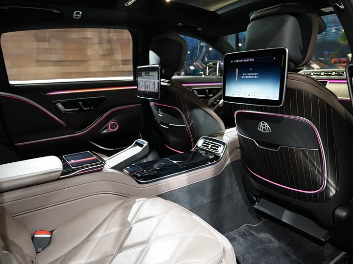 Maybach S-Class 2022 S 680 4 MATIC — фото 26
