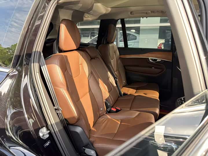 Volvo XC90 2020 T 6 7 — фото 15