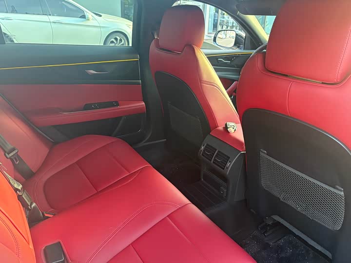 Jaguar XEL 2021 2.0 T 200 PS R-DYNAMIC — фото 5