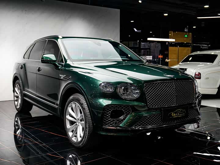 Bentley Bentayga — фото 3