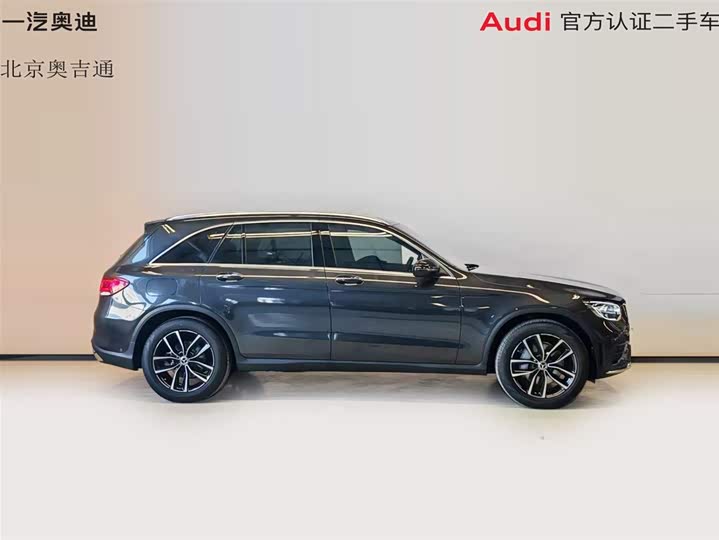 Mercedes-Benz GLC 2021 GLC 260 L 4 MATIC Luxury — фото 23