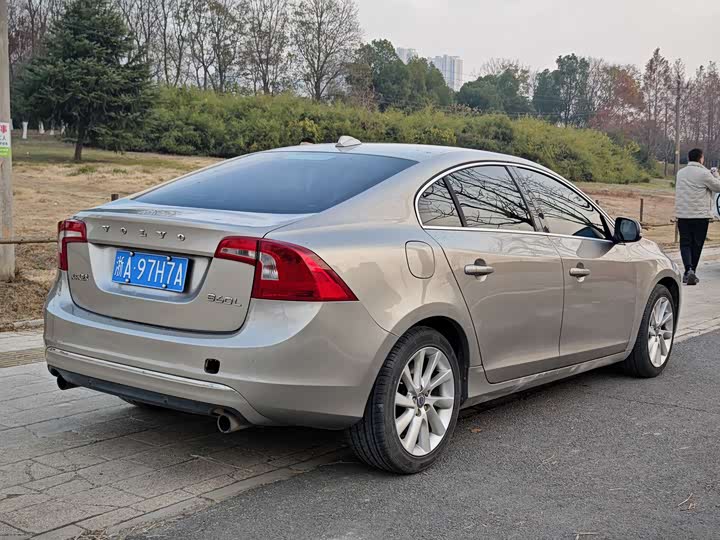 Volvo S60 2015 S 60 L 2.0 T — фото 15