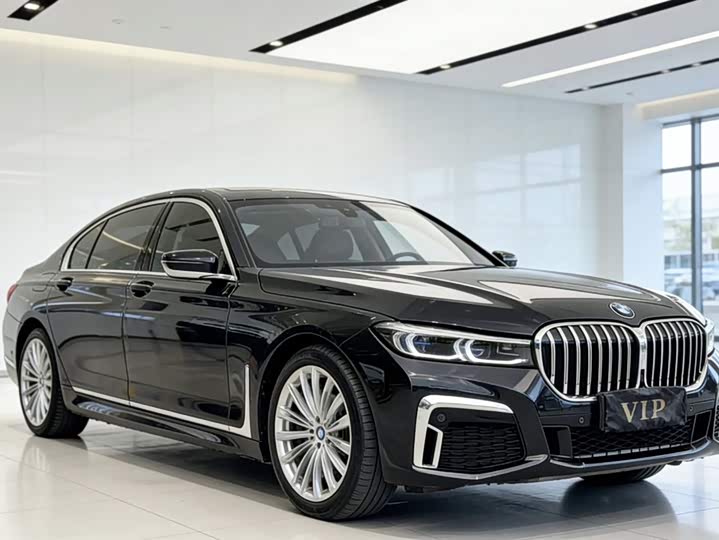 BMW 7-Series 2016 740 Li Leading — фото 1