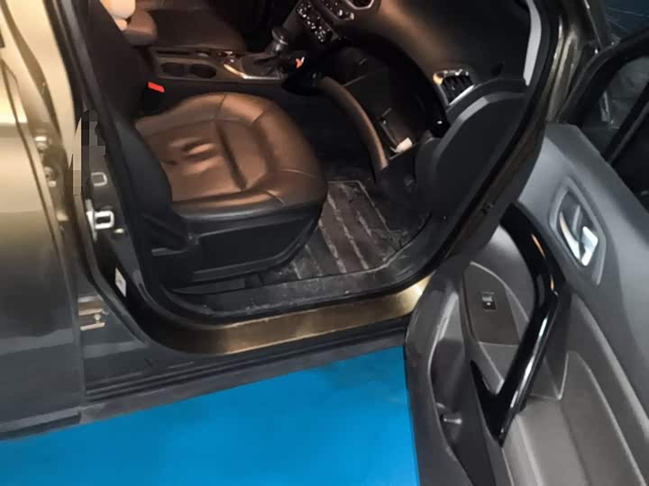Trumpchi GS4 2017 235 T AT 2 WD — фото 20