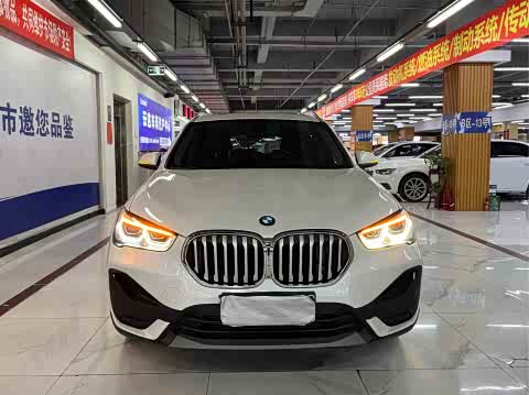 BMW X1 2021 s Drive 25 Li Leading — фото 17