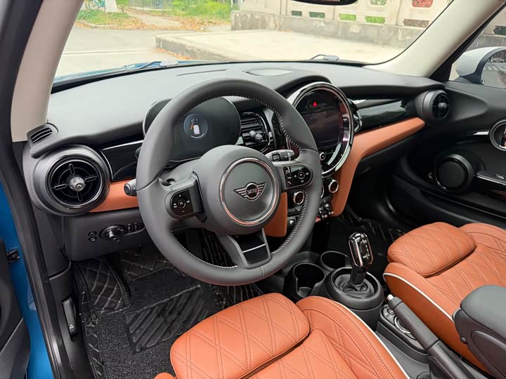 MINI Hatch — фото 11