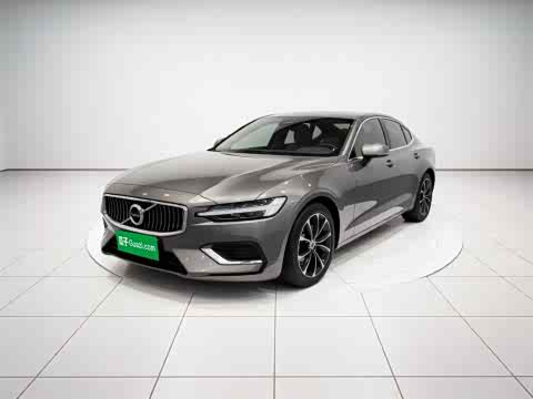 Volvo S60 2022 B 4 — фото 26