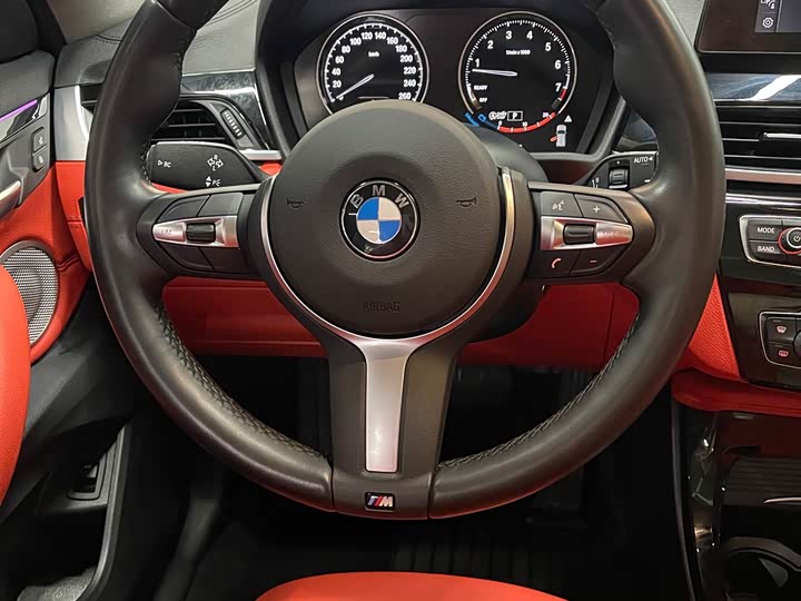 BMW X2 2023 s Drive 25i M — фото 4