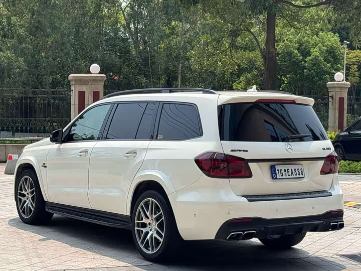 Mercedes-Benz GLS 2017 AMG GLS 63 4 MATIC — фото 6