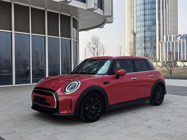 MINI Hatch — фото 1