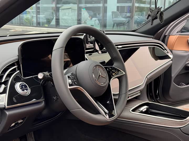 Mercedes-Benz E-Class E 300 L стиль — фото 6