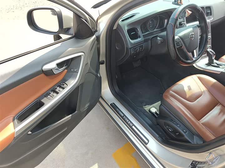 Volvo S60 2019 S 60 L T 5 — фото 16