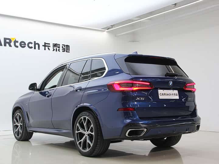 BMW X5 2019 x Drive 40i M — фото 20