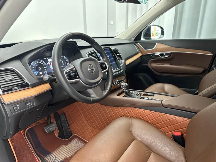 Volvo XC90 2020 T 6 7 — фото 16