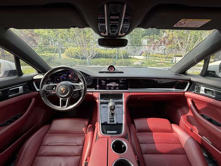 Porsche Panamera 2019 Panamera 4 2.9 T — фото 6