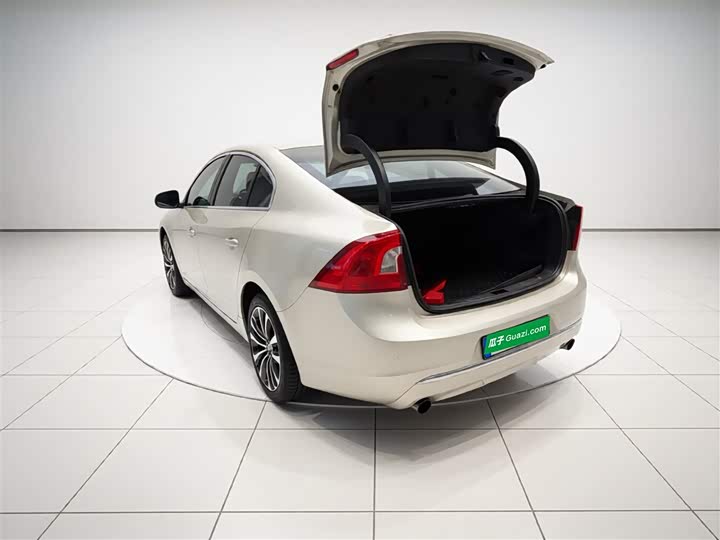 Volvo S60 2019 S 60 L T 5 — фото 5