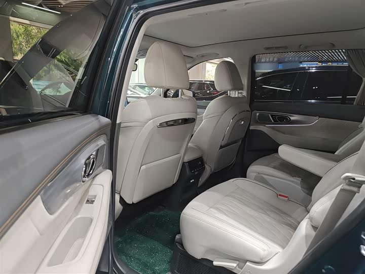 Trumpchi GS8 2022 2.0 TM 4 WD ( ) — фото 17