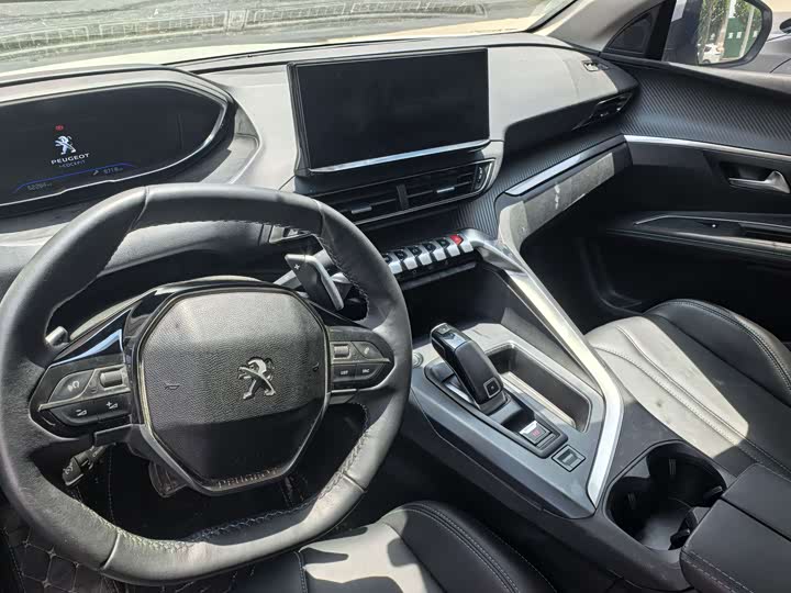 Peugeot 5008 2021 400 THP 7 — фото 14