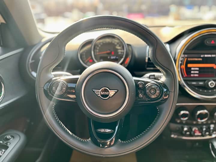 MINI Clubman — фото 11
