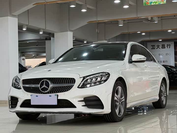 Mercedes-Benz C-Class 2019 C 260 L — фото 1