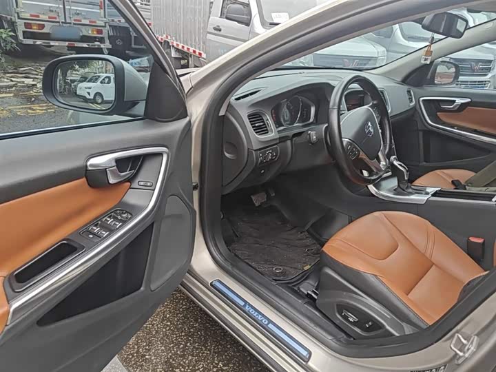 Volvo S60 2016 S 60 L T 5 — фото 16